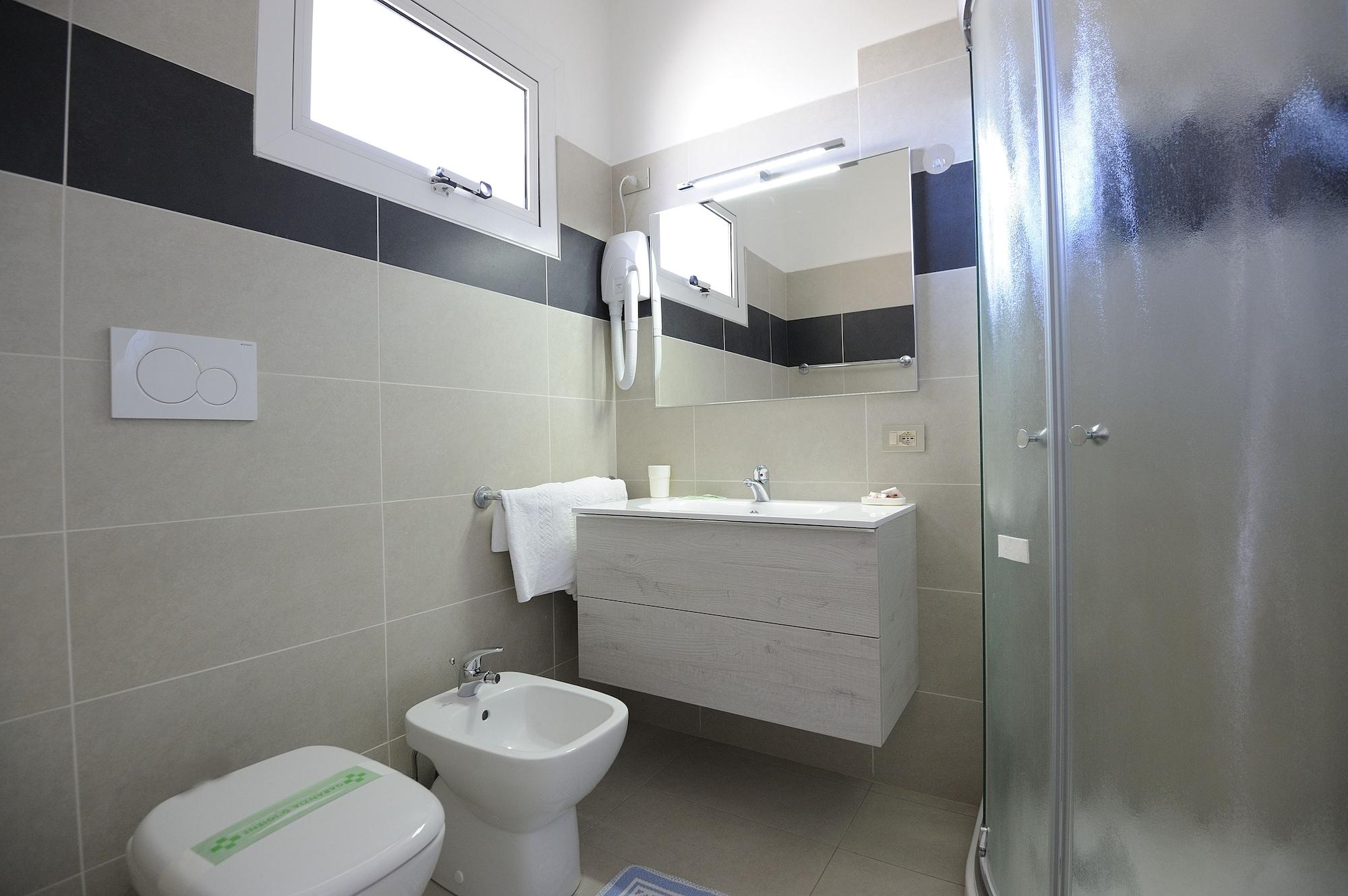 Hotel Jadran ลิโดดิเยโซโล ภายนอก รูปภาพ