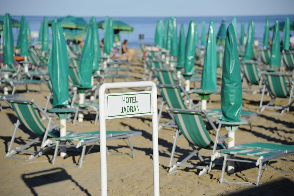 Hotel Jadran ลิโดดิเยโซโล ภายนอก รูปภาพ