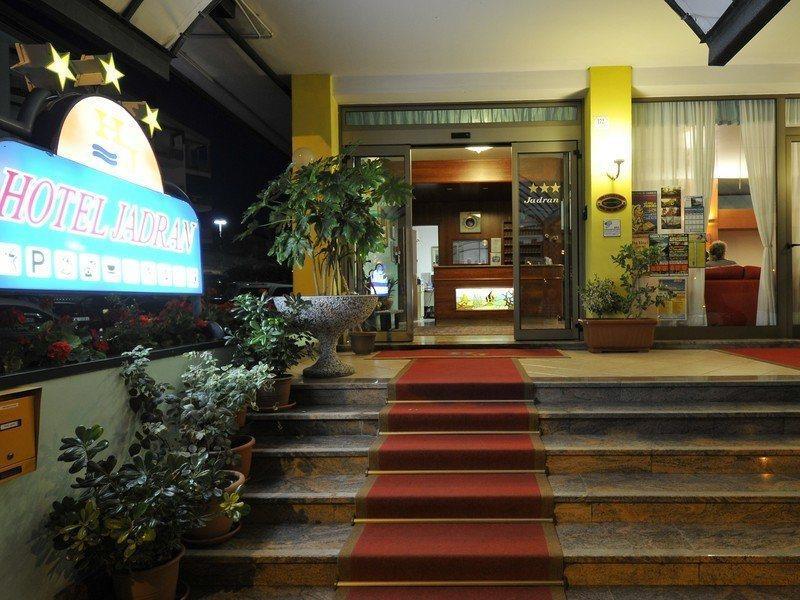 Hotel Jadran ลิโดดิเยโซโล ภายนอก รูปภาพ